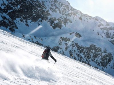 Carte Gold et assurances ski : quelles garanties pour profiter des sports d’hiver en toute sérénité ?